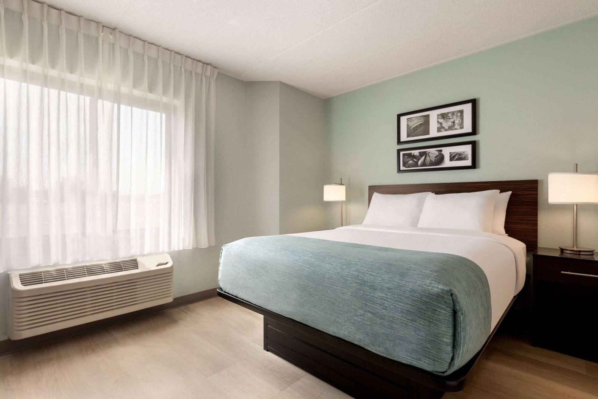 Wingate By Wyndham Salisbury Hotel Ngoại thất bức ảnh