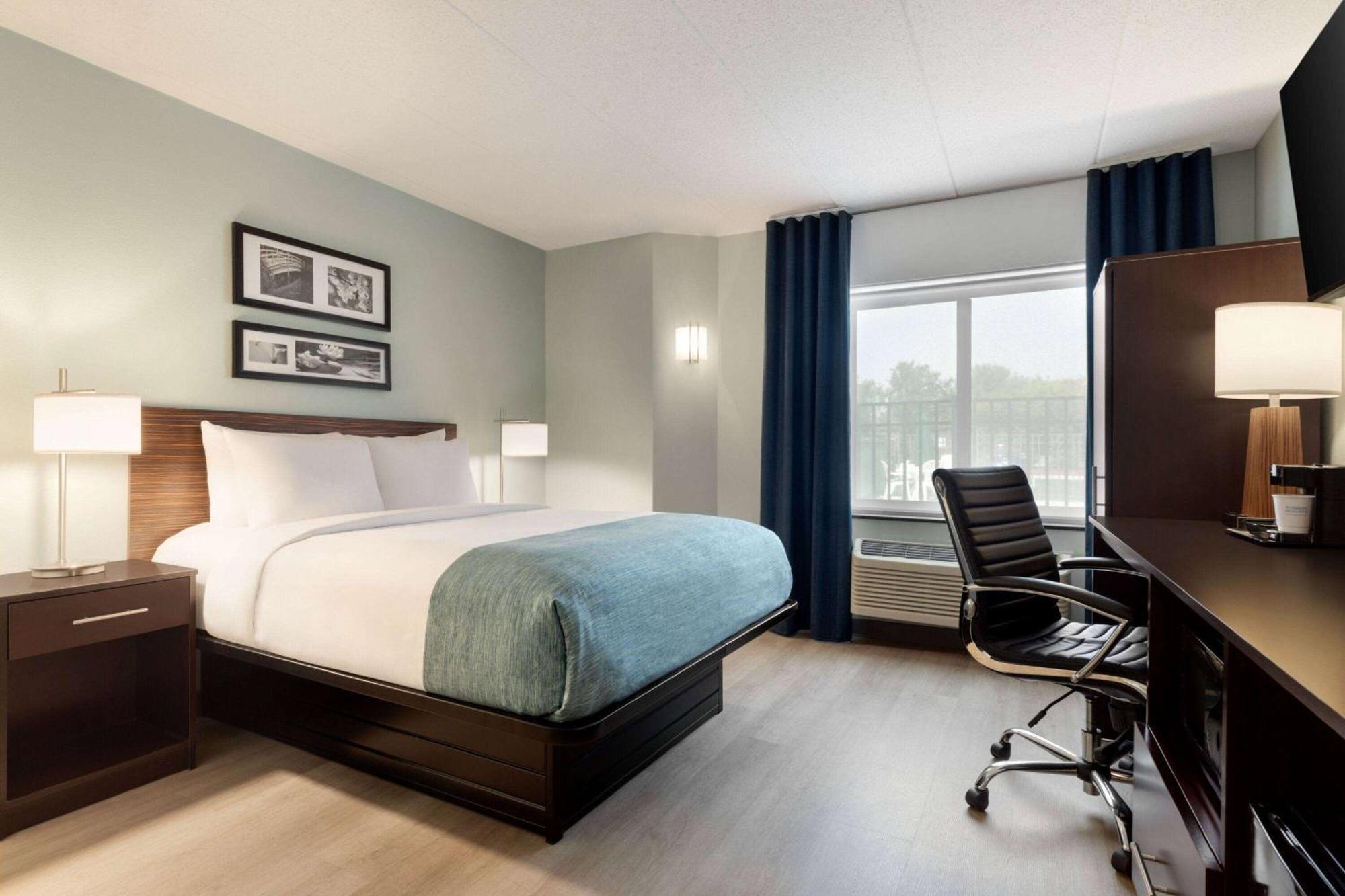 Wingate By Wyndham Salisbury Hotel Ngoại thất bức ảnh