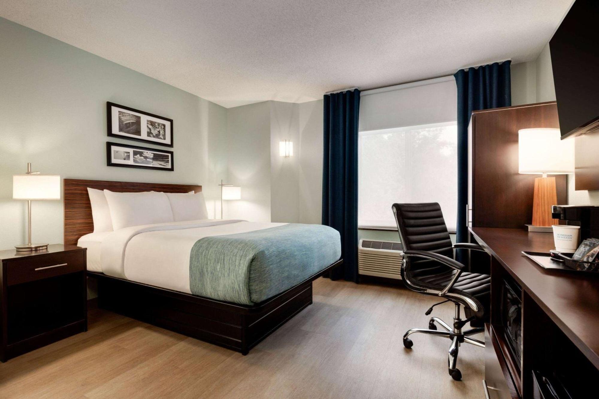 Wingate By Wyndham Salisbury Hotel Ngoại thất bức ảnh