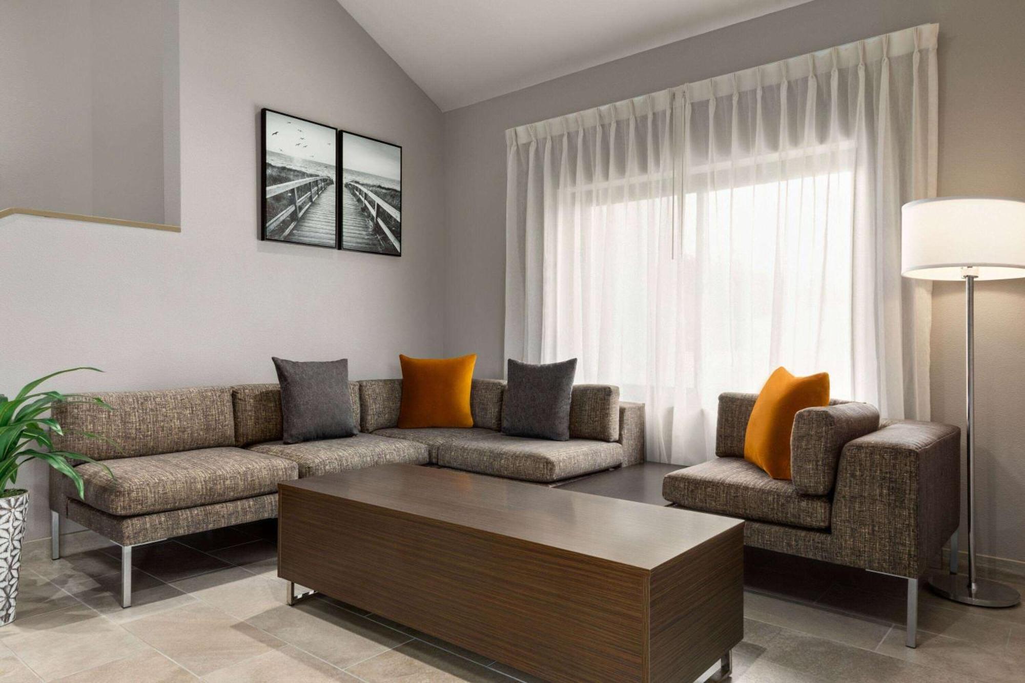 Wingate By Wyndham Salisbury Hotel Ngoại thất bức ảnh